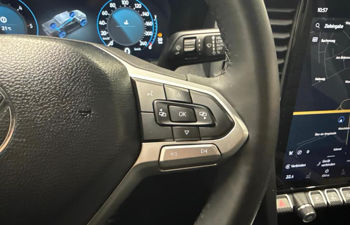 
								Volkswagen Amarok V6 4MOTION – IQ-Light full									