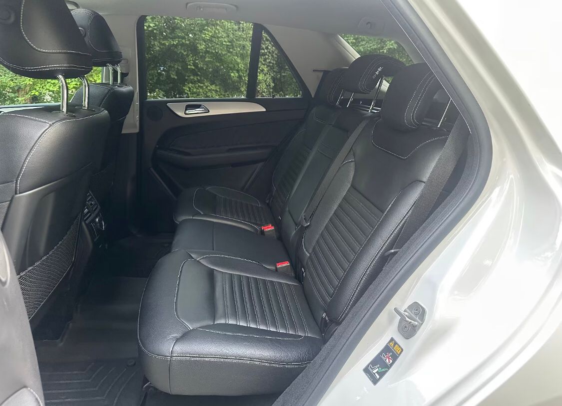 
								Mercedes-Benz GLE 350d 4MATIC AMG-Line full									
