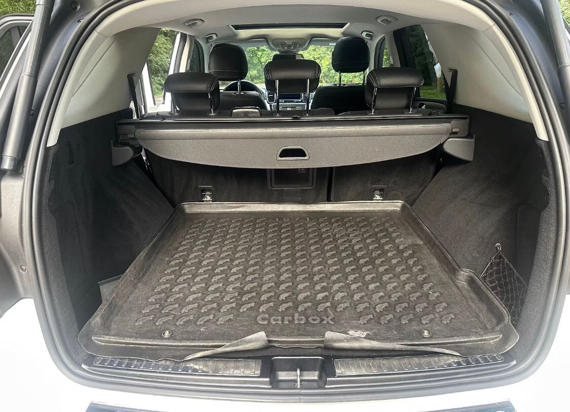 
								Mercedes-Benz GLE 350d 4MATIC AMG-Line full									