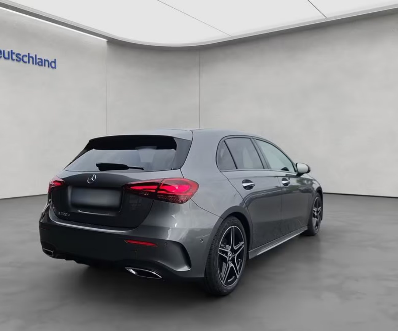 
								Mercedes-Benz A 200d AMG Advanced Plus full									