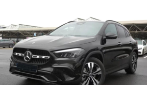 Mercedes-Benz GLA 220d 4MATIC Progressive Night