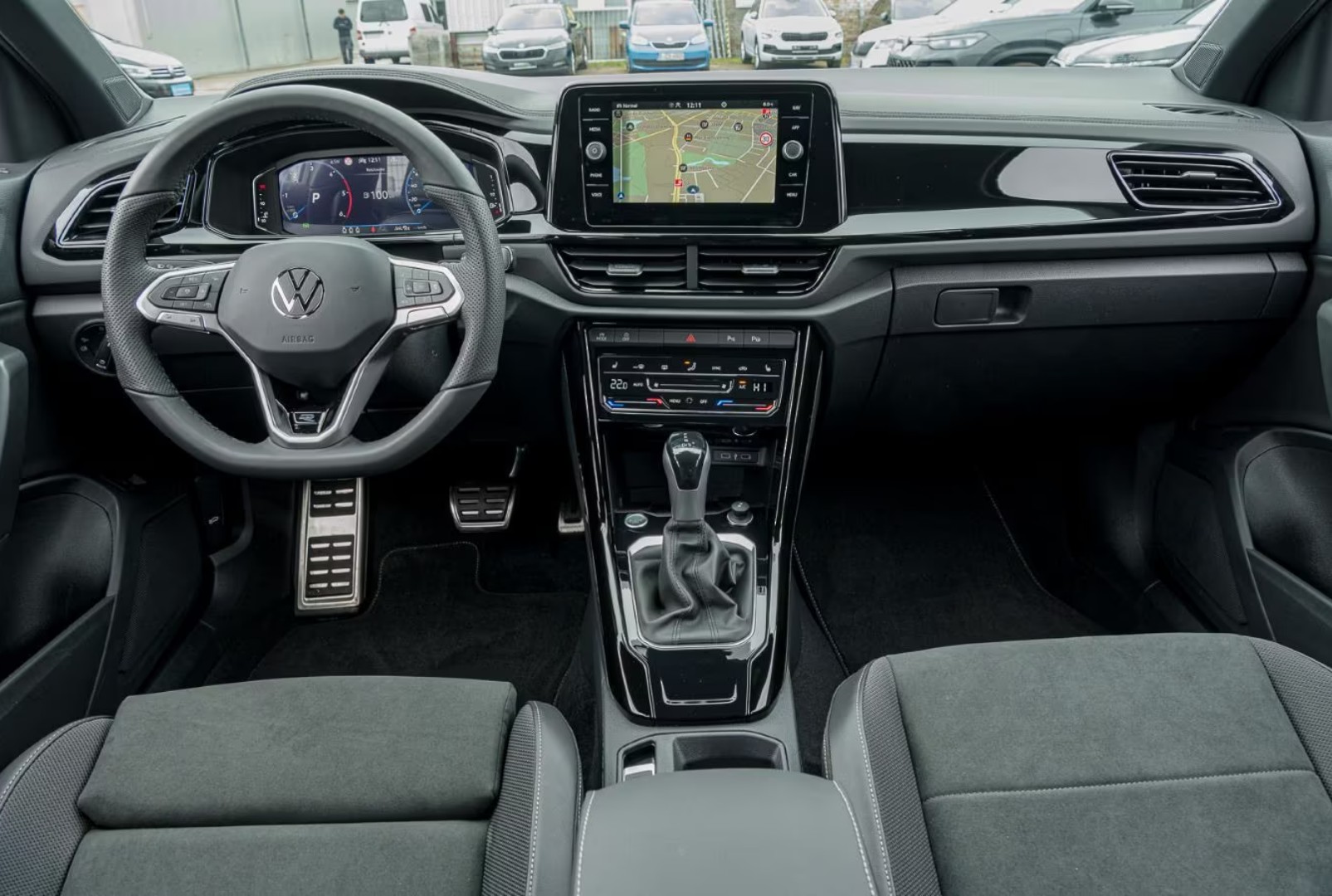 
								Volkswagen T-Roc 2.0 TDI R-Line full									