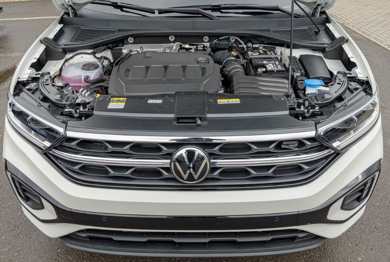 
								Volkswagen T-Roc 2.0 TDI R-Line full									