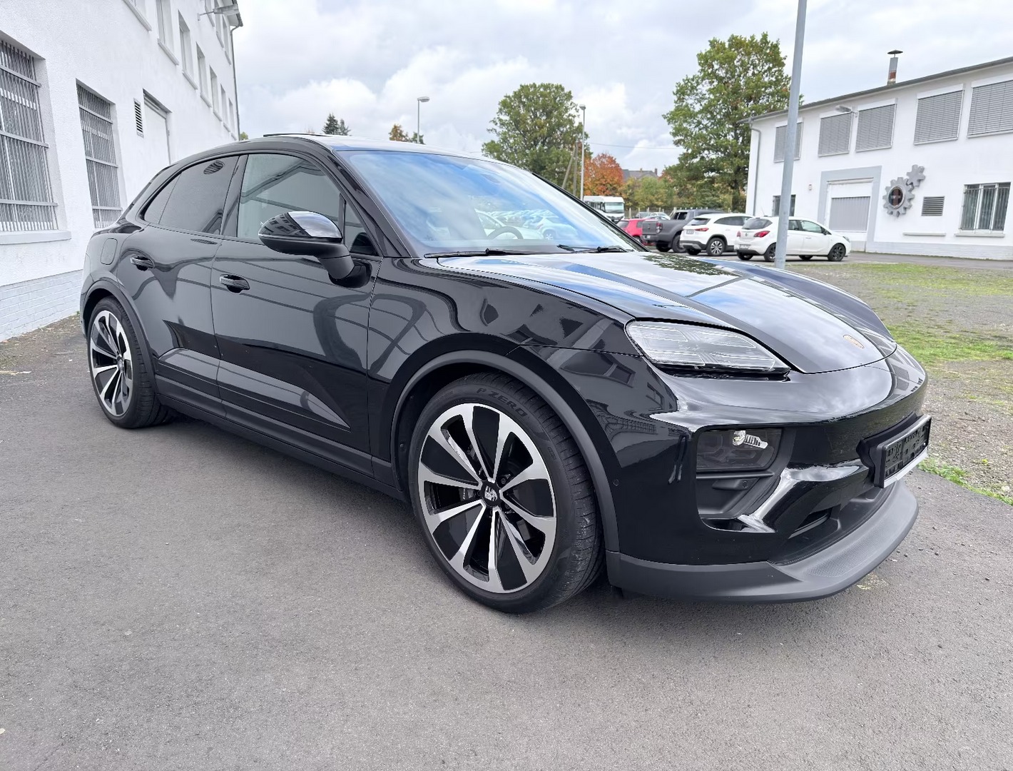 Porsche Macan – Matrix-LED-Scheinwerfer – 22-Zoll-Felgen
