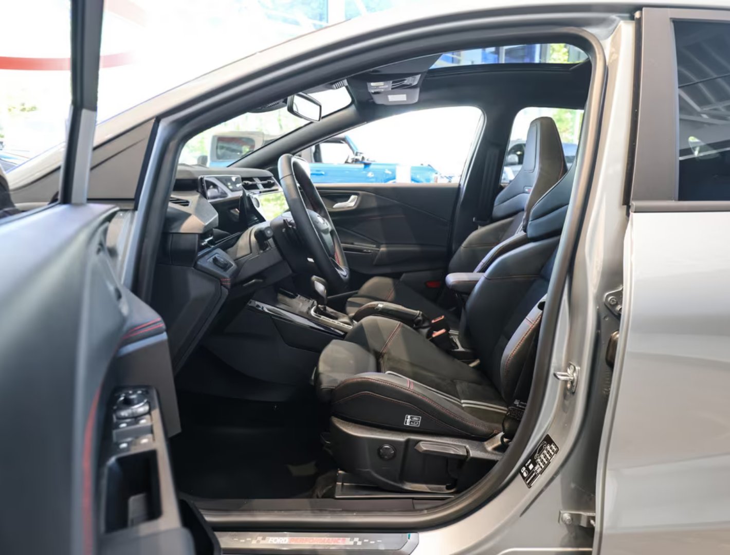 
								Ford Puma ST 1.0 EcoBoost Hybrid – Neu / Hybrid full									