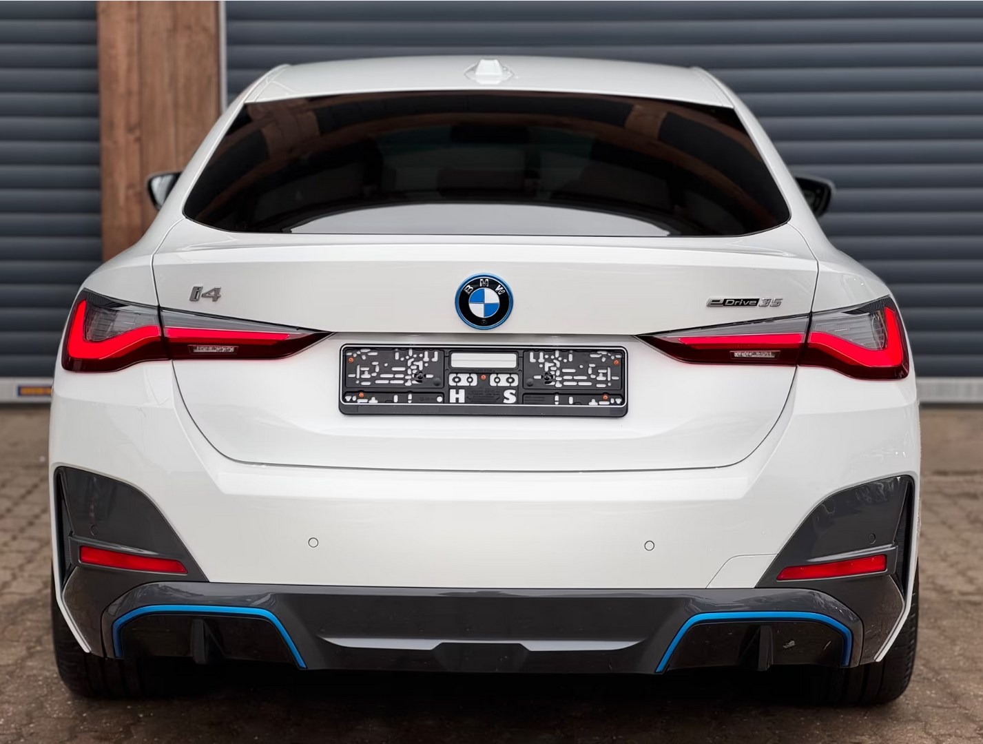 
								BMW i4 Gran Coupé 35e M Sport – Elektro full									